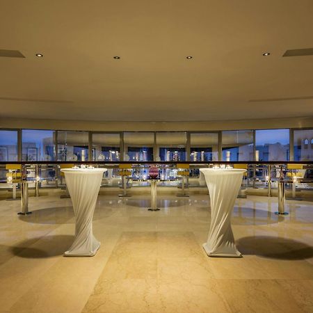 Qabila Westbay Hotel By Marriott Doha Bagian luar foto The lobby