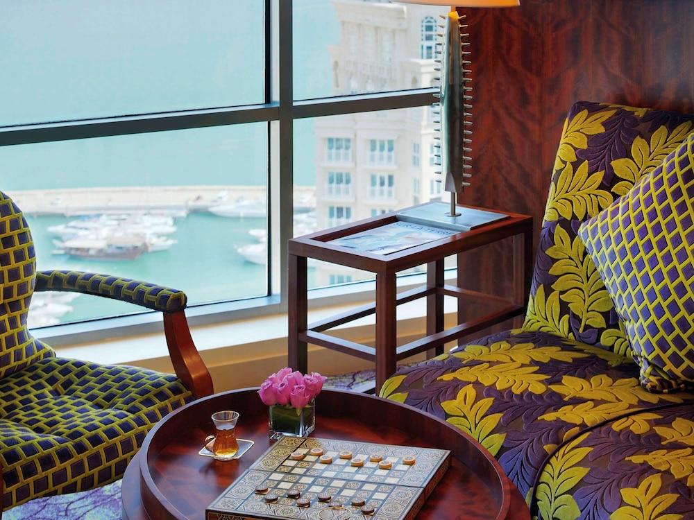 Qabila Westbay Hotel By Marriott Doha Bagian luar foto A room at the hotel
